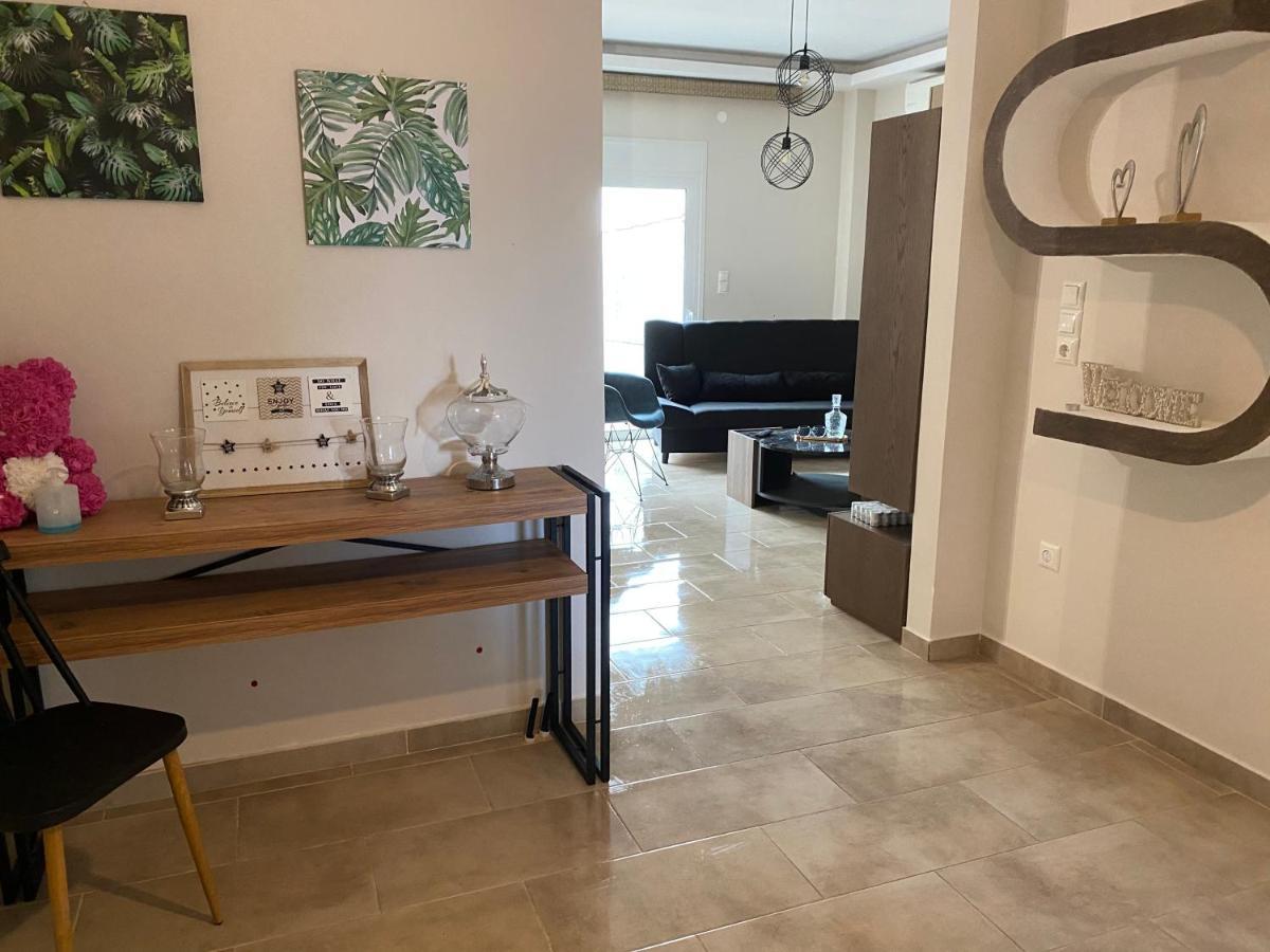 Olive Hill Apartment Karpofora Eksteriør billede